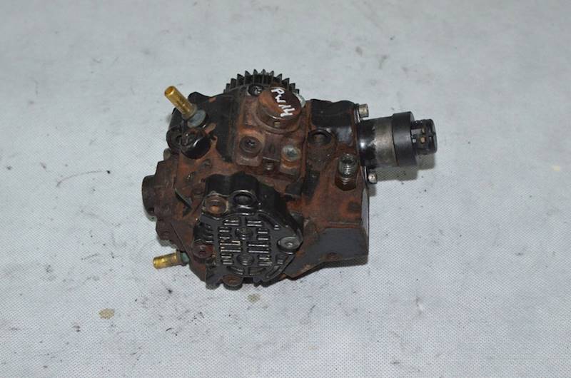 Pompa wtryskowa Renault Trafic Opel Vivaro 2.0 DCI H8200690744 0445010223