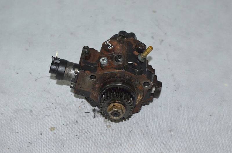 Pompa wtryskowa Renault Trafic Opel Vivaro 2.0 DCI H8200690744 0445010223