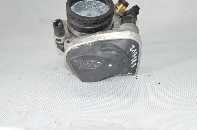 Przepustnica Opel Vectra C Signum Astra III H 1.8 16V Z18XER 55562380 