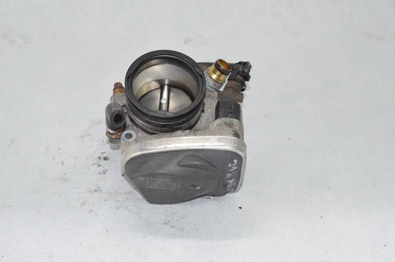 Przepustnica Opel Zafira B Astra H 1.8 16V Z18XER 55562380 A2C53192017