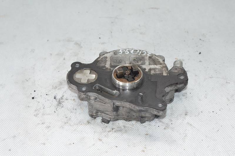 Pompa wakum VW Touran Passat B6 Golf VI Audi A3 Skoda 1.6 2.0 TDI CAY CBA 