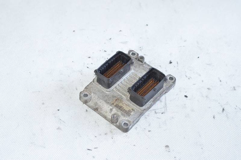 Sterownik Opel Astra III H Corsa D 1.4 16V 55558787 0261208396 BB
