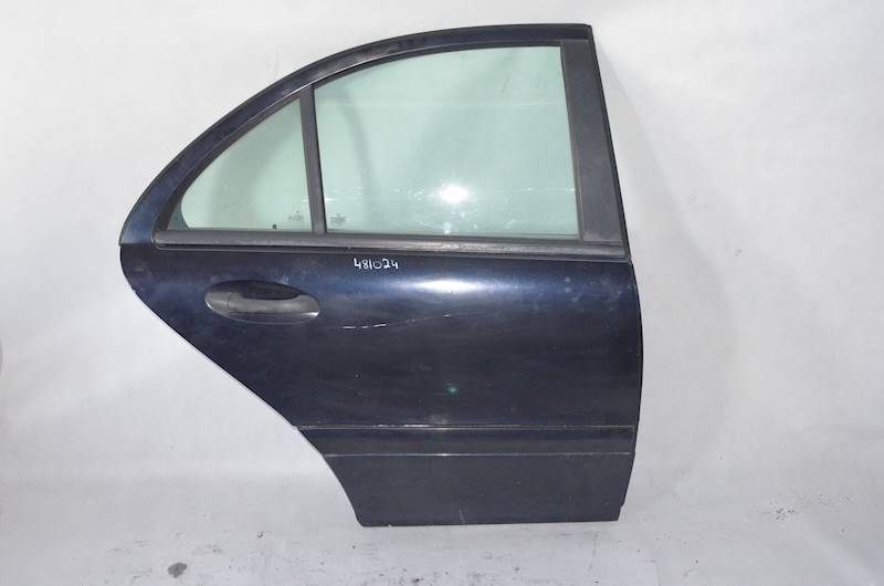 Drzwi tylne Mercedes C-Klasa W203 PRAWY TYŁ SEDAN