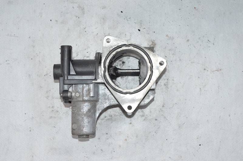 Zawór EGR VW Crafter I Transporter T5 2.5 TDI BJK BNZ 076131501B 700823040 