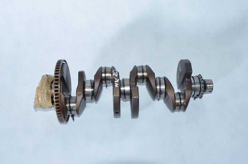 Wał korbowy VW Golf V Touran Jetta Seat Leon II Audi A3 8P 1.6 MPI PANEWKI