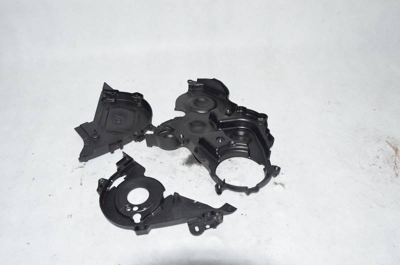 Obudowa rozrządu Peugeot 307 407 Citroen C4 Ford Focus Mk2 1.6 HDI 1.6 TDCI