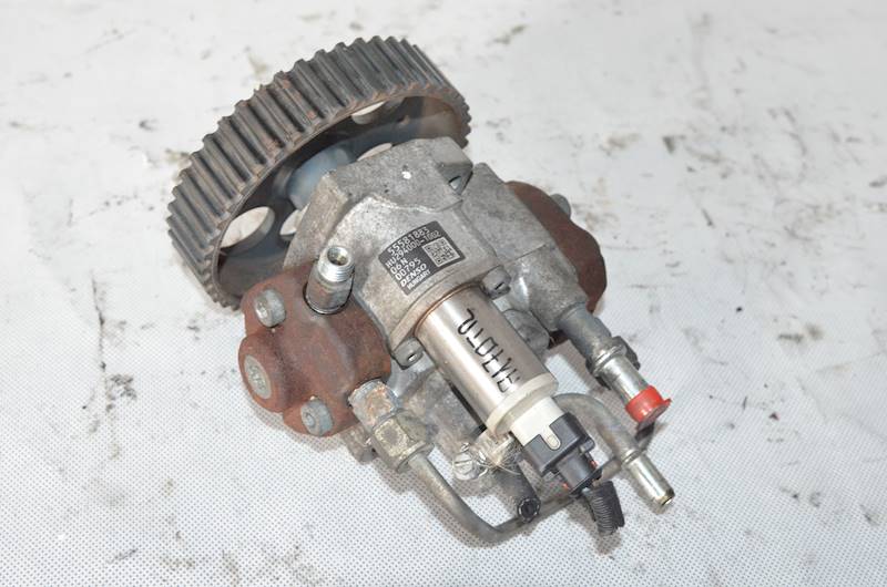 Pompa wtryskowa Opel Astra IV J Meriva B 1.7 CDTI 125 KM A17DTR DENSO
