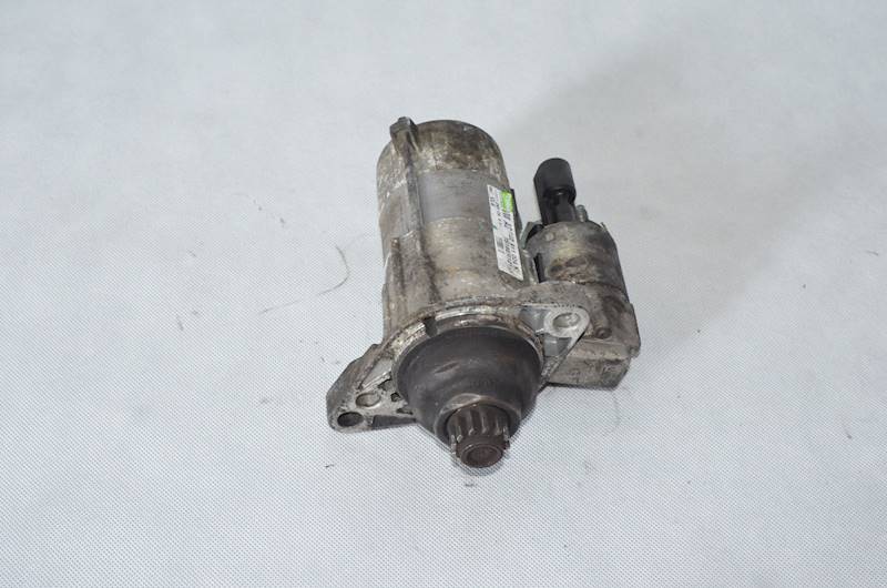 Rozrusznik VW Golf VI Passat B6 Touran Tiguan Skoda Octavia II 1.6 TDI CAY