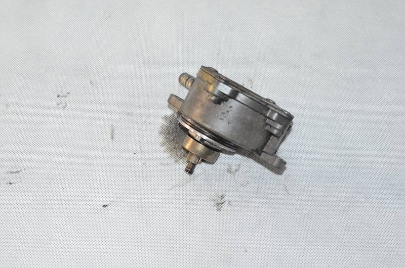 Pompa wakum Mercedes Vito W639 E W210 C W204 Sprinter W906 2.2 CDI OM646