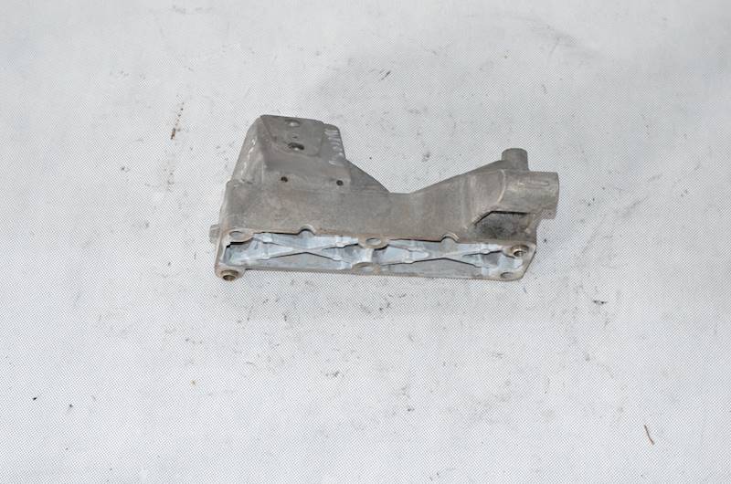 Łapa silnika Iveco Daily IV 06- 3.0 HPI 504050582