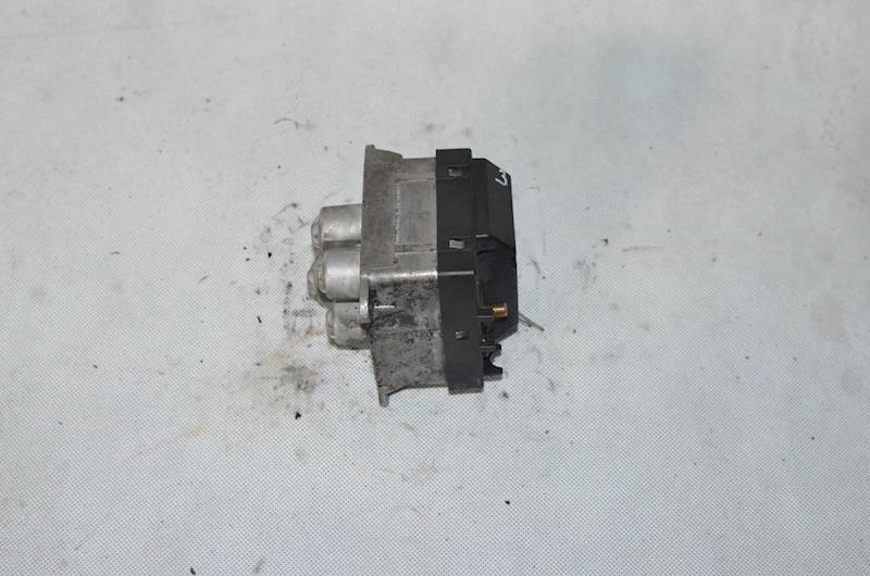 Podgrzewacz Wody Mercedes-Benz W203 C-Klasa 2.2 CDI A0001591504 