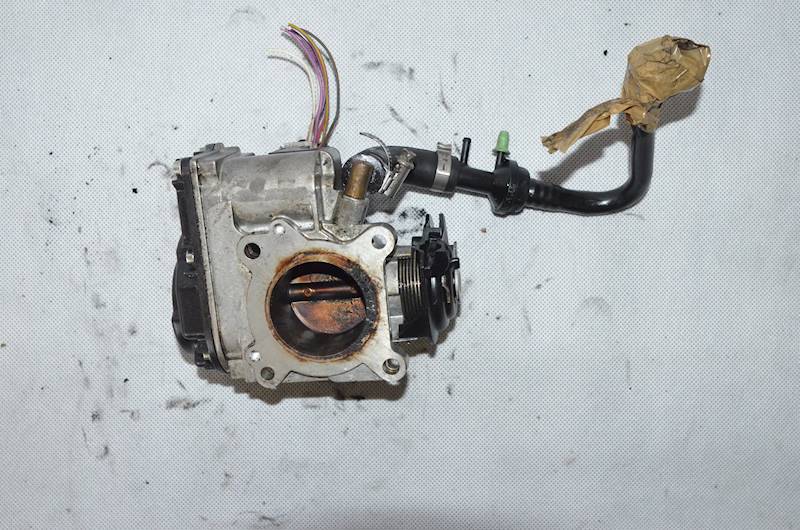 Przepustnica VW Golf IV Bora Polo Seat Leon Toledo Audi A3 1.4 16V AKQ APE