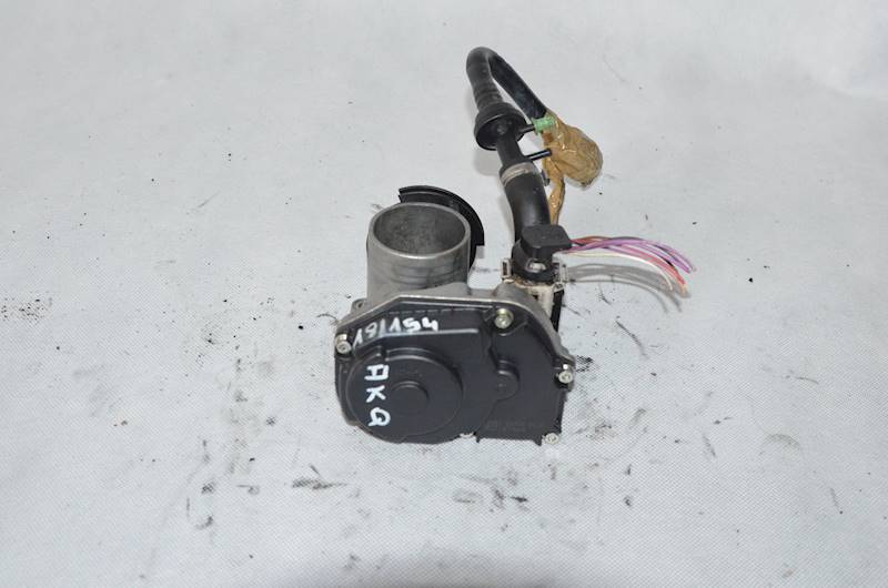 Przepustnica VW Golf IV Bora Polo Seat Leon Toledo Audi A3 1.4 16V AKQ APE