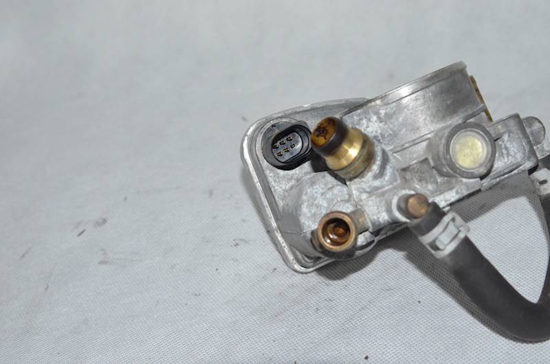 Przepustnica Opel Astra III H Zafira B Vectra C 1.8 16V 140 KM Z18XER