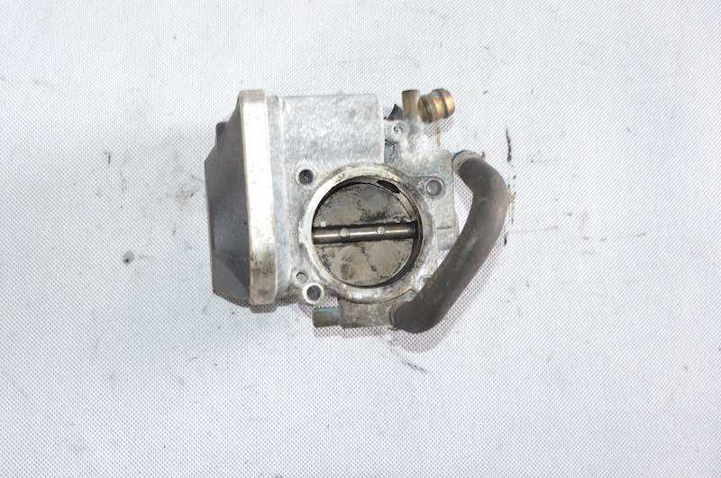 Przepustnica Opel Astra III H Zafira Vectra C Signum 1.8 16V 140 KM Z18XER