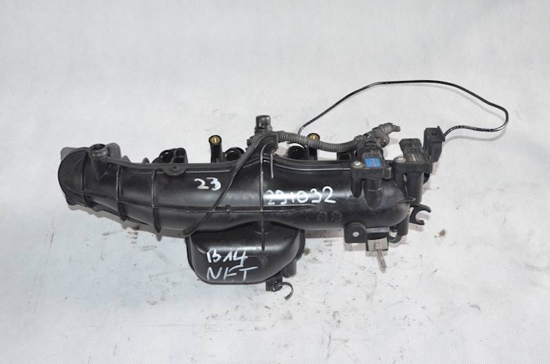 Kolektor ssący Mokka X Astra IV J Zafira C Meriva 1.4 16V T B14NET A14NET