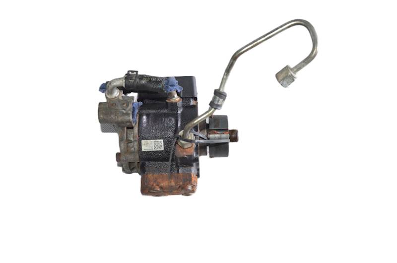 Pompa wtryskowa VW Passat B6 B7 Golf V Skoda Octavia II Seat Leon 1.6 TDI