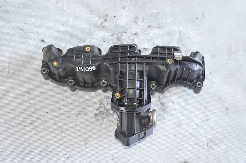 Kolektor ssący VW Passat B6 B7 Golf V VI Skoda Octavia II Seat Leon 1.6 TDI