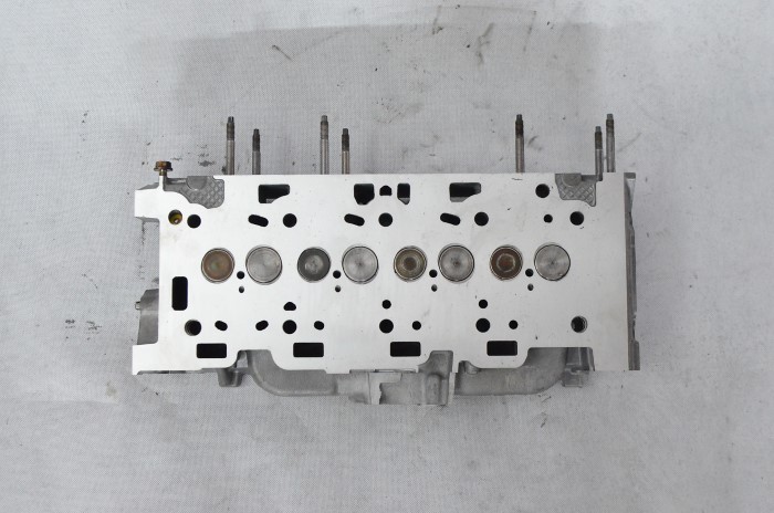 Głowica Citroen C4 C5 Peugeot 508 Ford 1.6 HDI TDCi GOTOWA 9684487210 9H05