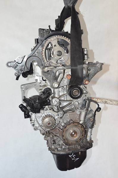 Silnik Peugeot Partner Expert 3008 5008 Citroen C4 C5 Berlingo 1.5 HDI YH01