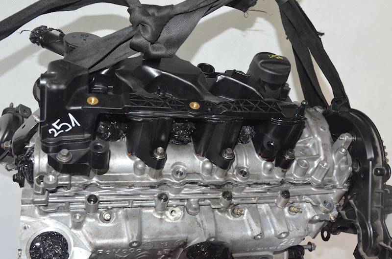 Silnik Peugeot Partner Expert 3008 5008 Citroen C4 C5 Berlingo 1.5 HDI YH01