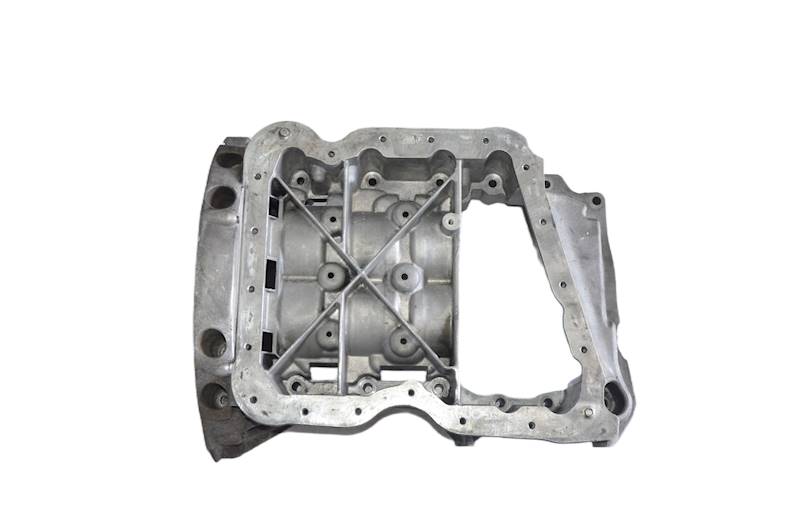 Podstawa Miski Olejowej Renault Trafic II Opel Vivaro A Nissan 2.0 DCI M9R