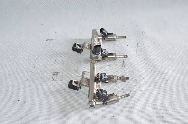 Listwa wtryskowa wtryski Citroen C4 Mini R55 R56 Peugeot 308 3008 1.6 THP 