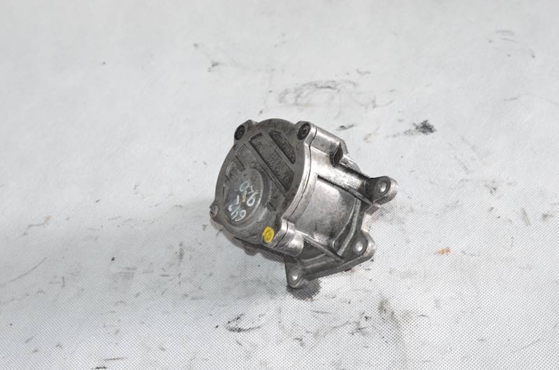 Pompa wakum Mercedes S-klasa W221 E W211 CLS W219 Sprinter 3.0 CDI OM642