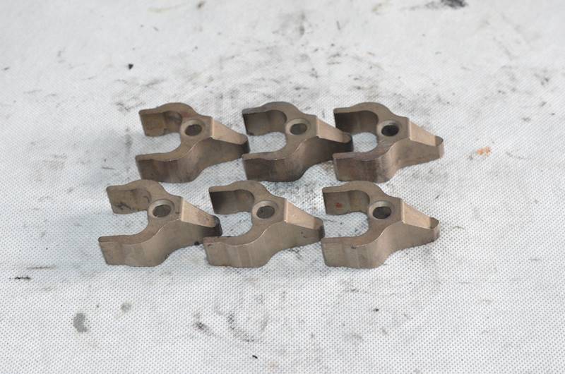 Łapa Mocowanie wtryskiwaczy BMW E87 E90 E60 X3 X5 E70 2.0 3.0 D N47 N57 KPL