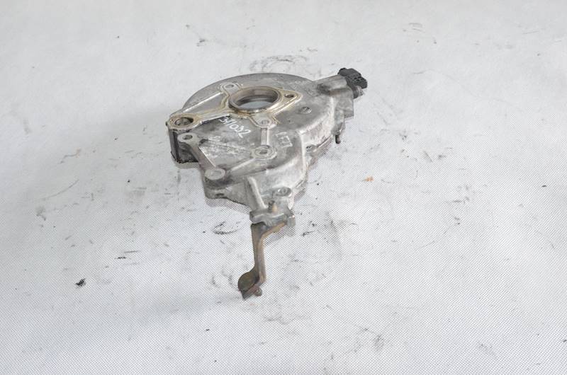 Obudowa Osłona rozrządu Mazda 5 6 GY GG GH 2.0 CITD RF7J RF7J10600