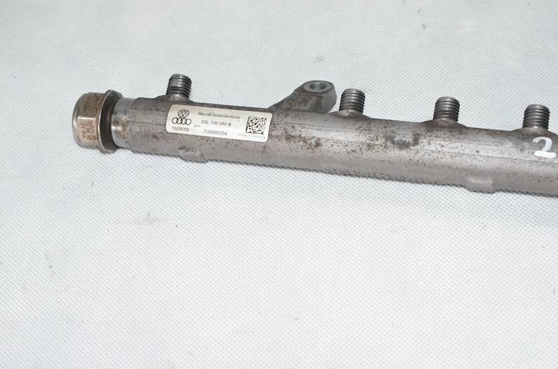 Listwa wtryskowa VW Polo VI Passat B6 B7 1.6 TDI CAY CZUJNIK 03L130089B
