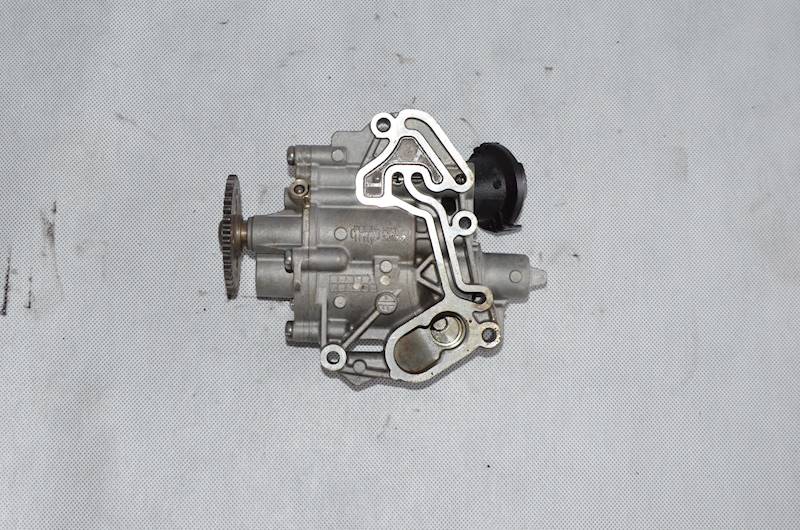 Pompa oleju VW Passat B8 Tiguan Seat Leon Skoda SuperB Audi A3 1.4 TSI CZC