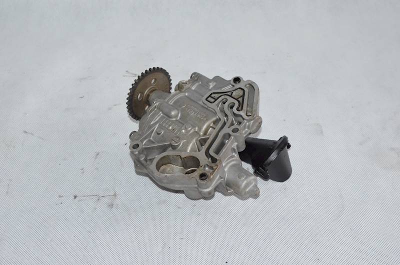 Pompa oleju VW Passat B8 Tiguan Seat Leon Skoda SuperB Audi A3 1.4 TSI CZC