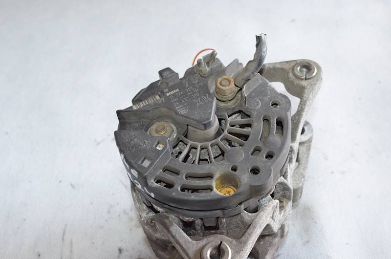 Alternator Opel Corsa C Agila A Combo Astra II G Meriva 1.2 16V 75 KM Z12XE
