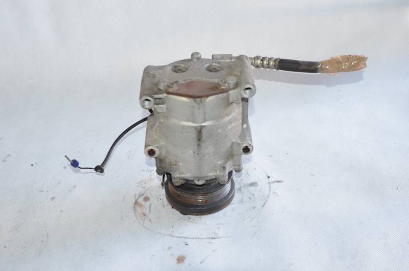 Sprężarka klimatyzacji Ford Focus MK1 1.6 16V 100 KM FYDC FYDA 1215-090202