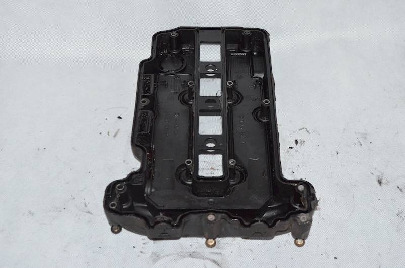 Pokrywa zaworów Opel Astra III H Corsa D Meriva A 1.2 1.4 16V Z14XEP Z12XEP