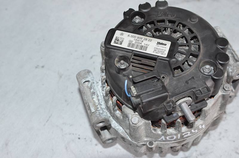 Alternator Mercedes C E klasa W204 W205 W212 W213 GLC 2.2 CDI 651 651.921