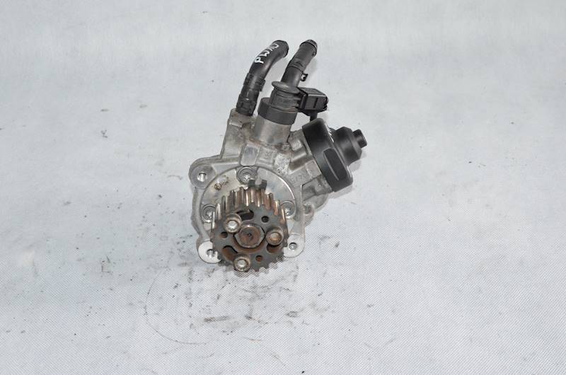 Pompa wtryskowa Audi A4 B8 A5 A6 C6 Q5 Seat Exeo 2.0 TDI CAG CAH 0445010507