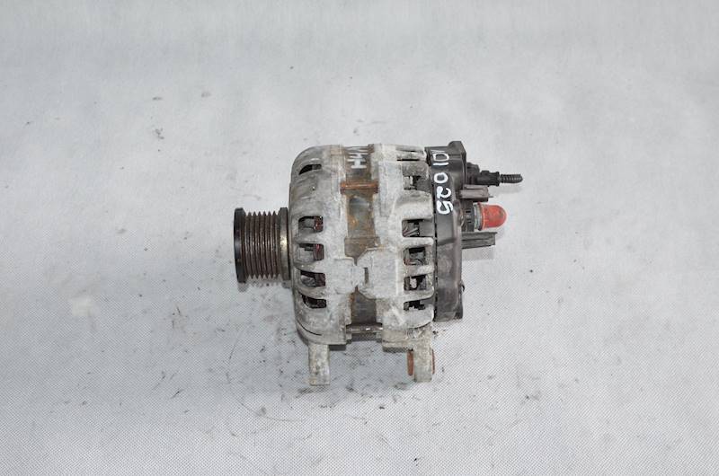 Alternator Dacia Lodgy Duster II Dokker 1.6 SCE H4MD738 H4M 231001568R