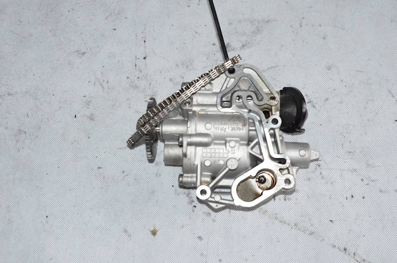 Pompa oleju VW Passat B8 Tiguan Seat Leon Skoda SuperB Audi A3 1.4 TSI CZC