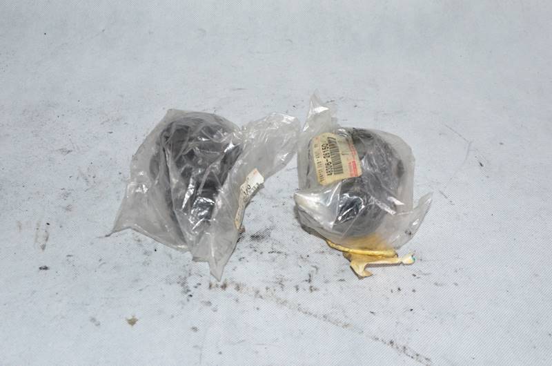 Odbój zawieszenia amortyzatora gumowy Toyota Hiace 48306-26150 4830626150