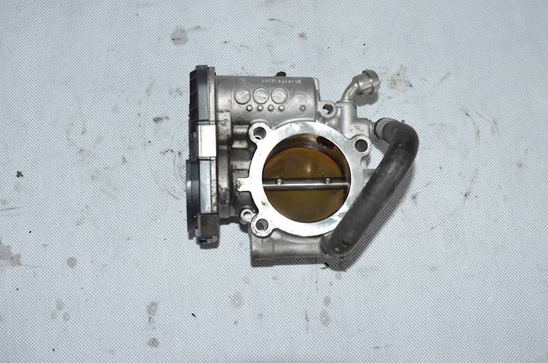 Przepustnica Opel Insignia Zafira C Mokka Astra J 1.6 1.8 16V A16XER A18XER