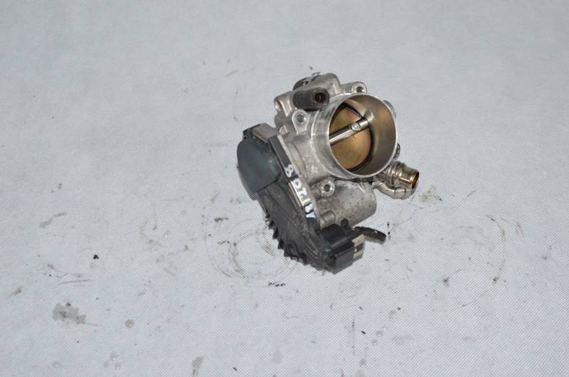 Przepustnica Opel Insignia Zafira C Mokka Astra J 1.6 1.8 16V A16XER A18XER