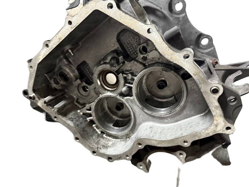 Obudowa skrzyni biegów Opel Astra H IV J Zafira B C 1.7 CDTI 1.8 16V M32