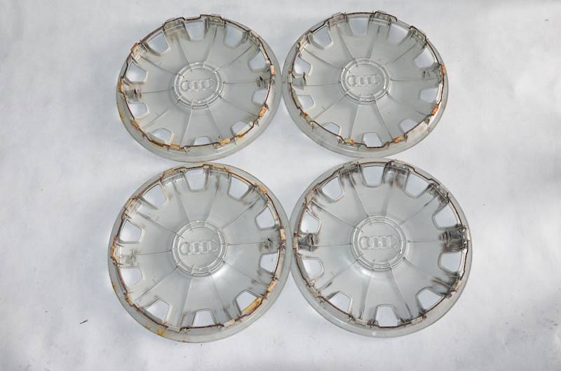Kołpaki Audi A4 S4 B7 8E 8H A6 C5 C6 4B0601147D 16" Oryginalne 4B0601147D