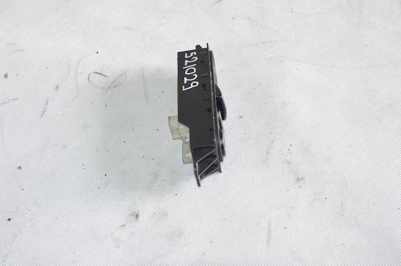 Przełącznik szyb lusterek panel Mercedes Sprinter 906 VW Crafter 9065451213