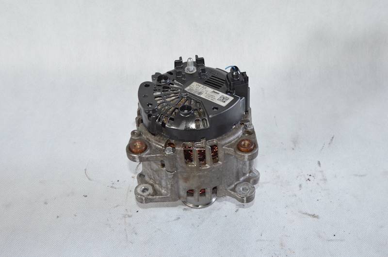 Alternator VW Golf VII Passat B7 B8 Touran Skoda Octavia II 1.4 TSI CAX CAV