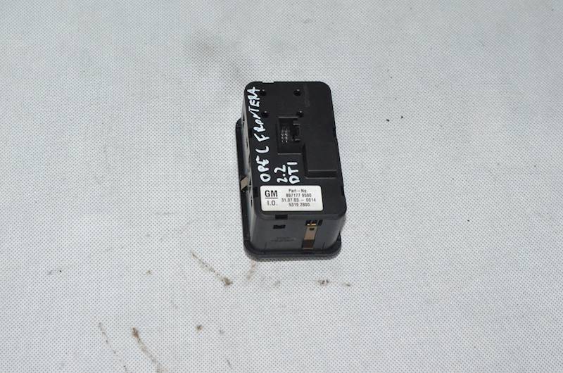 Przełącznik świateł Opel Frontera B II 2.2 DTI 53192800 8971779590