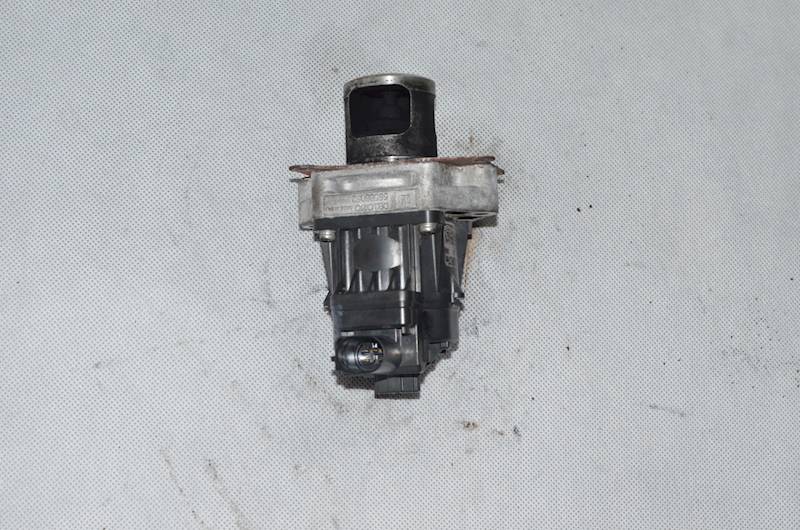 Zawór EGR Opel Astra J Insignia A Zafira C 2.0 CDTI A20DTH A20DTR A20DTE