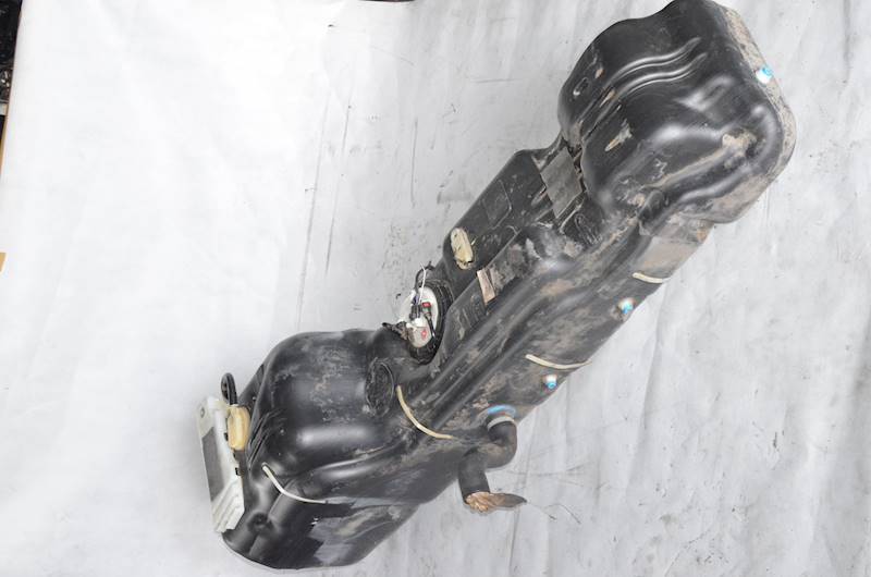 Zbiornik paliwa + pompa Renault Master III IV Opel Movano NV400 2.3 DCI